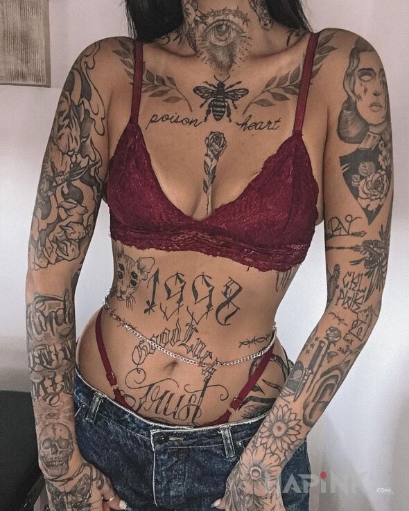 Tattoo Ładnie napaćkane in lettering motif and graphic / illustrative style on the forearm