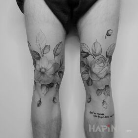 Tattoo Floral on the knee motif: black and gray style: graphic / illustrative