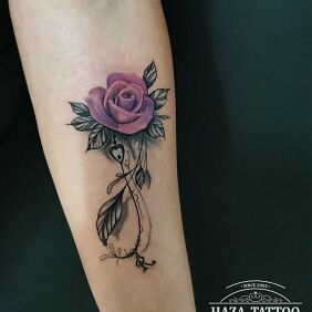 Tattoo Infinity rose On the arm motif: colorful style: graphic / illustrative