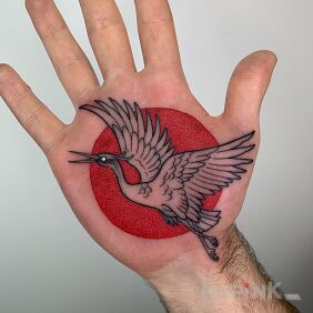 Tattoo Grey Heron on the hand motif: animals style: contour / linework