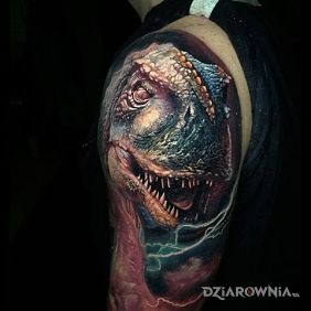 Tatuaż T-rex na ramieniu motyw: 3D styl: realistyczne