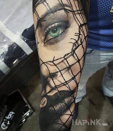 Tattoo Zielonooka i jej portret in 3D motif and realistic style on the forearm