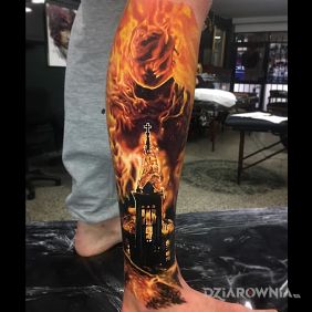 Tatuaż Plonacy kosciol na łydce motyw: 3D styl: realistyczne