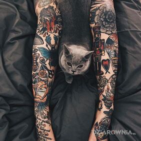Tatuaż Kociamber na kolanie motyw: kolorowe styl: graficzne / ilustracyjne