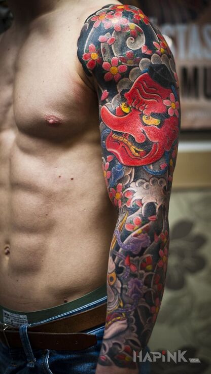 Tattoo Rękaw w japońskiej konwencji in sleeves motif and japanese / irezumi style on the upper arm