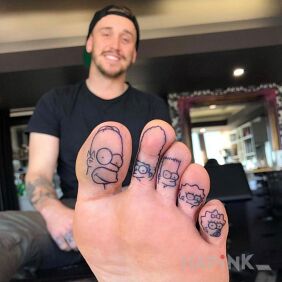 Tattoo The Simpsons family on the foot motif: characters style: contour / linework