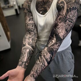 Tatuaż Dwie łapy w tatuażach na ręce motyw: rękawy styl: realistyczne