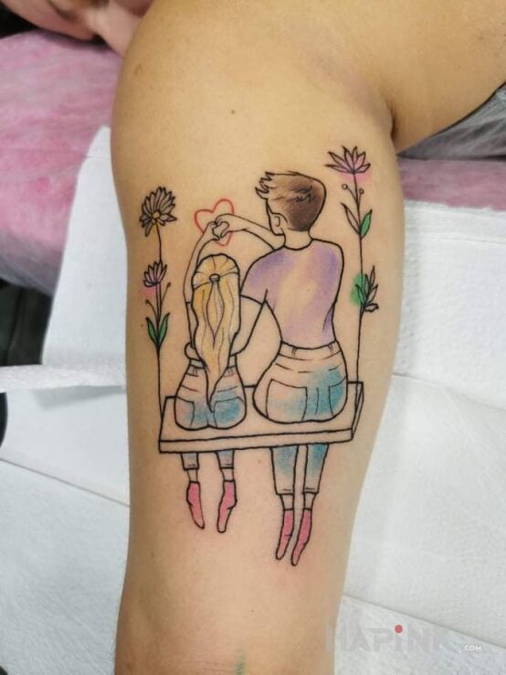 Tattoo Mama i córka in characters motif and graphic / illustrative style on the upper arm