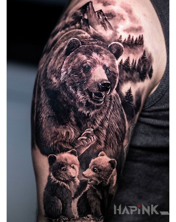 Tattoo Niedźwiedzi father in black and gray motif and realistic style on the upper arm