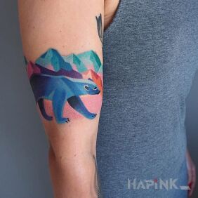 Tattoo Polar bear on the upper arm motif: animals