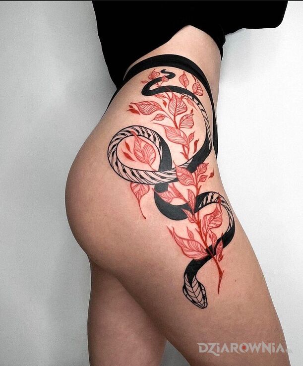 Tatuaż węż w motywie kolorowe i stylu graficzne / ilustracyjne na udzie