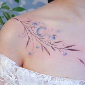 Tattoo Something super delicate on the collarbone motif: colorful style: graphic / illustrative