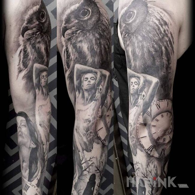 Tattoo Rękaw in sleeves motif on the upper arm