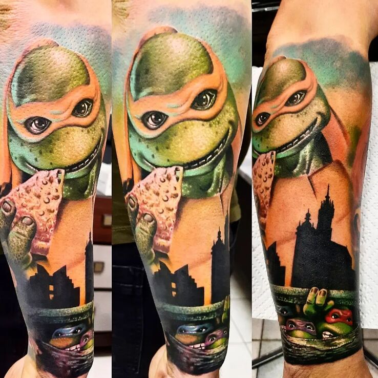 Tatuaż wojownicze żółwie ninja w motywie postacie i stylu kreskówkowe / komiksowe na ręce