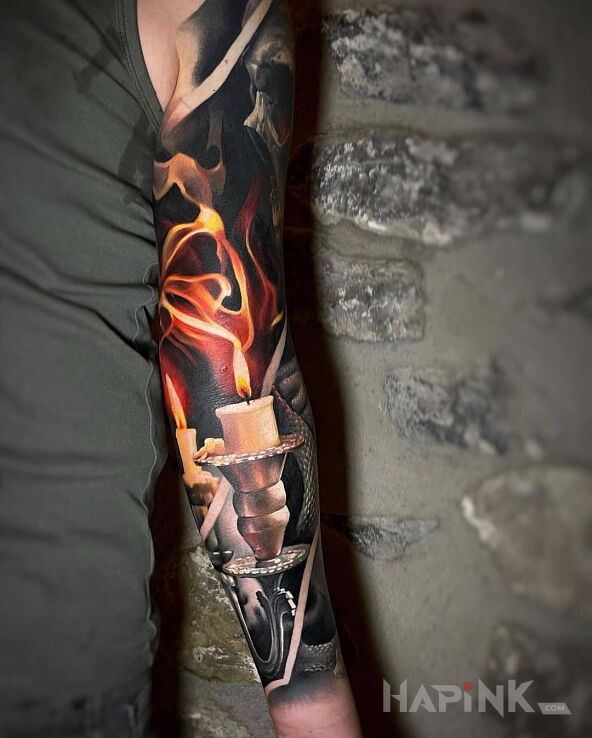 Tattoo Płonie świeca in 3D motif and realistic style on the forearm