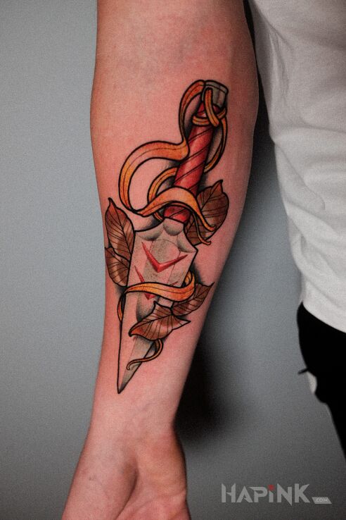 Tattoo Mononoke / Sztylet in colorful motif and neo-traditional style On the arm