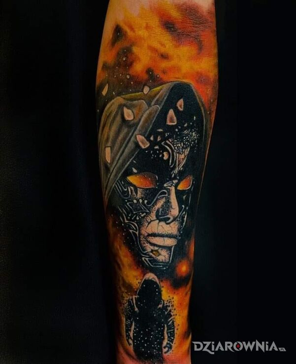 Tatuaż mroczny ogień w motywie rękawy na przedramieniu