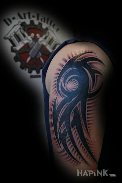 Tattoo Ten też mi się spodobał więc się zrobiłem :) in tribal style on the upper arm