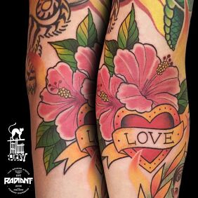 Tattoo Classic LOVE on the forearm motif: colorful style: oldschool