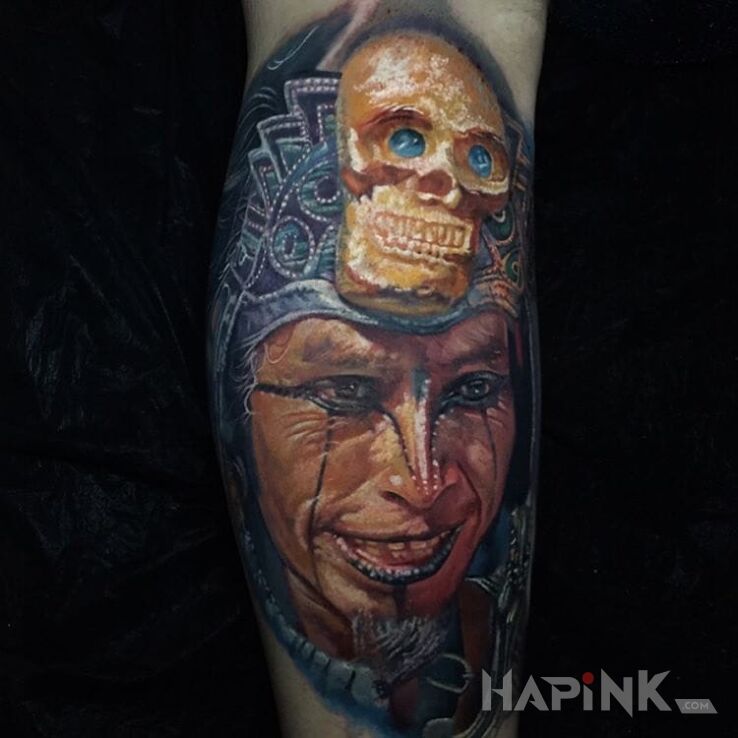 Tattoo Wojownik in 3D motif and realistic style on the upper arm