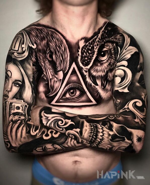 Tattoo Oko w trójkącie in animals motif and realistic style on the forearm