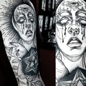 Tattoo Third eye on the upper arm motif: fantasy style: graphic / illustrative
