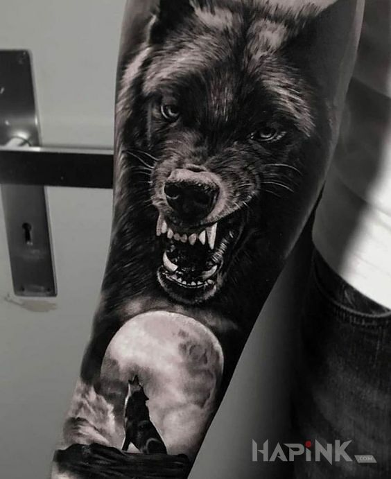 Tattoo Czarny wilczur in black and gray motif and realistic style On the arm