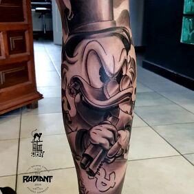 Tattoo Scrooge McDuck on the leg motif: characters style: cartoon / comic book