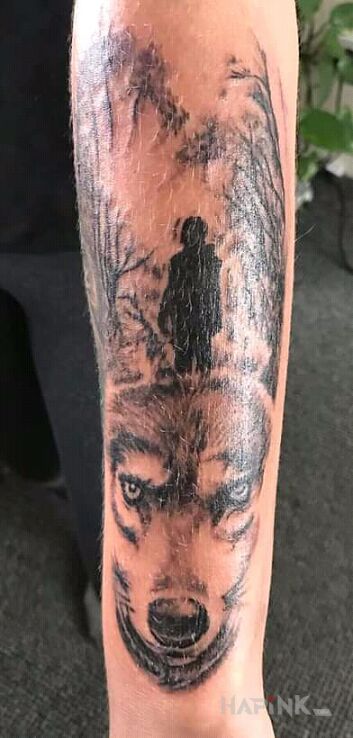 Tattoo Mroczny tattoo in dark motif and realistic style on the forearm