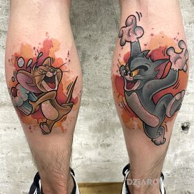 Tatuaż Tom and Jerry na łydce motyw: kolorowe styl: watercolor