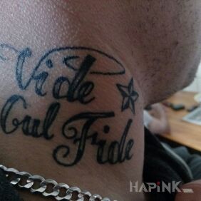 Tattoo Vide cul fide on the neck motif: lettering