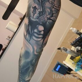 Tattoo Further up the sleeve on the forearm motif: sleeves