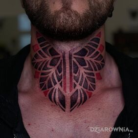 Tatuaż @davincisfox Tatuaż na szyje na szyi motyw: mandale styl: geometryczne