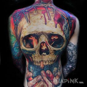 Tattoo @davincisfox Full back tattoo, realistic skull on the back motif: colorful style: realistic
