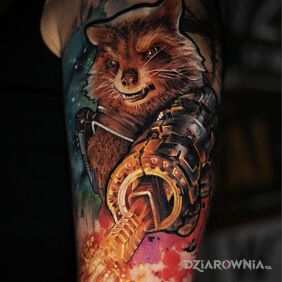 Tatuaż @davincisfox Tatuaż Marvel na ręce motyw: postacie styl: realistyczne