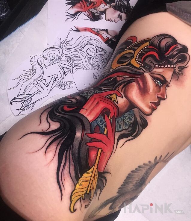 Tattoo Wojowniczka in characters motif on the ribs