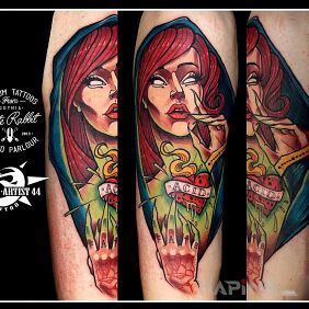 Tattoo Mother of Acid on the upper arm motif: faces