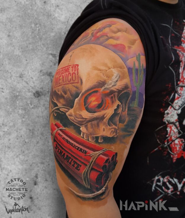Tattoo Dynamit z trupią czaszką in lettering motif and realistic style on the upper arm