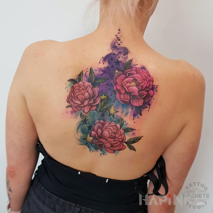 Tattoo Różowe peonie in colorful motif and realistic style on the back