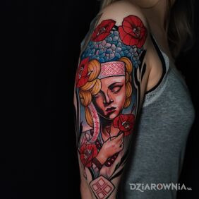 Tatuaż Mokosz, Bogini Słowiańska na ramieniu motyw: twarze styl: neotradycyjne