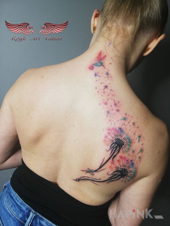 Tattoo Dmuchawiec in colorful motif and graphic / illustrative style on the back