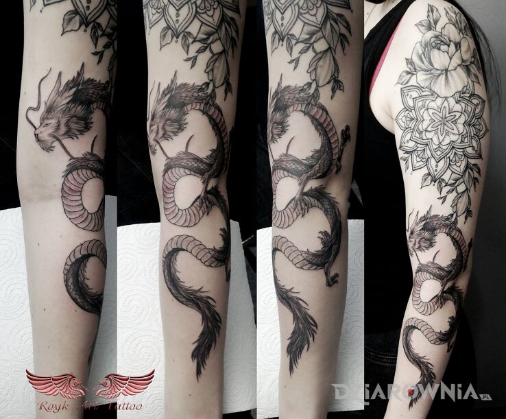Tatuaż smok w motywie smoki i stylu blackwork / blackout na przedramieniu