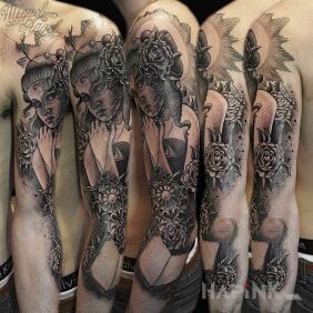 Tattoo Girlfriend on the upper arm motif: sleeves