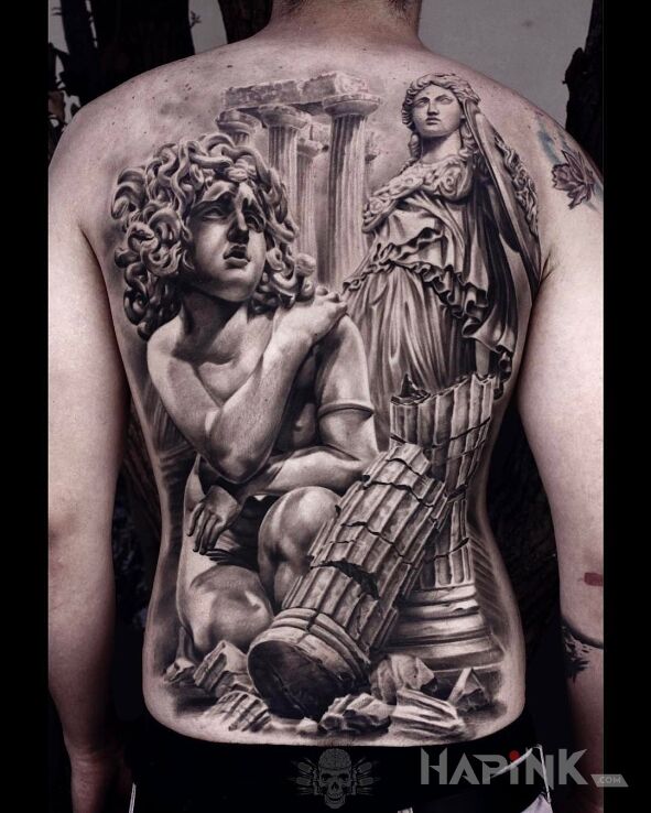 Tattoo Rzeźby in characters motif and realistic style on the back