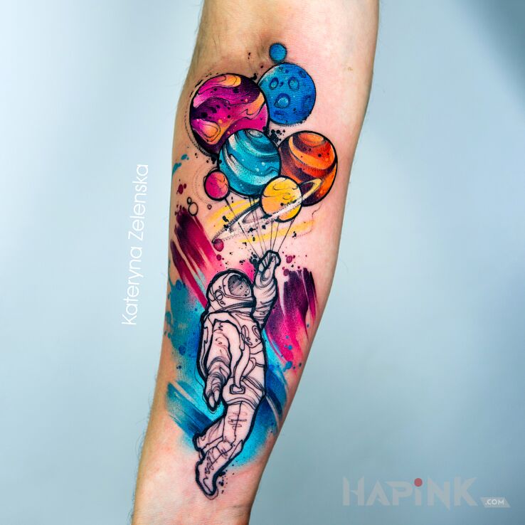 Tattoo Kosmos / Astronauta / Balony / Planety in cosmos motif and Watercolor style On the arm