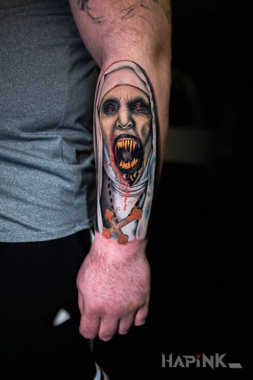 Tattoo Tatuaż złej Zakonnicy. in demons motif and realistic style On the arm