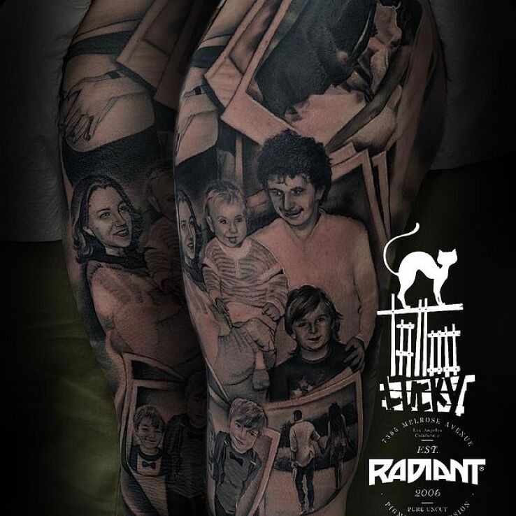 Tatuaż fotografie z rodzinnego albumu 1 w motywie czarno-szare i stylu realistyczne na bicepsie