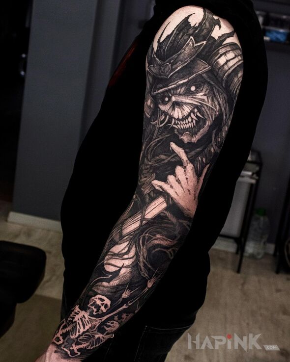 Tattoo Złowrogi umarły samuraj in sleeves motif and graphic / illustrative style on the forearm