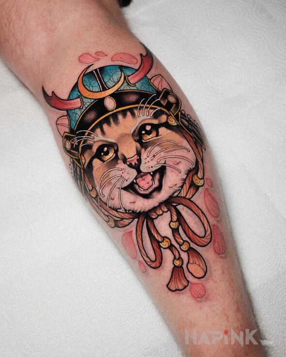 Tattoo Kot / Japonia in colorful motif and neo-traditional style on the calf