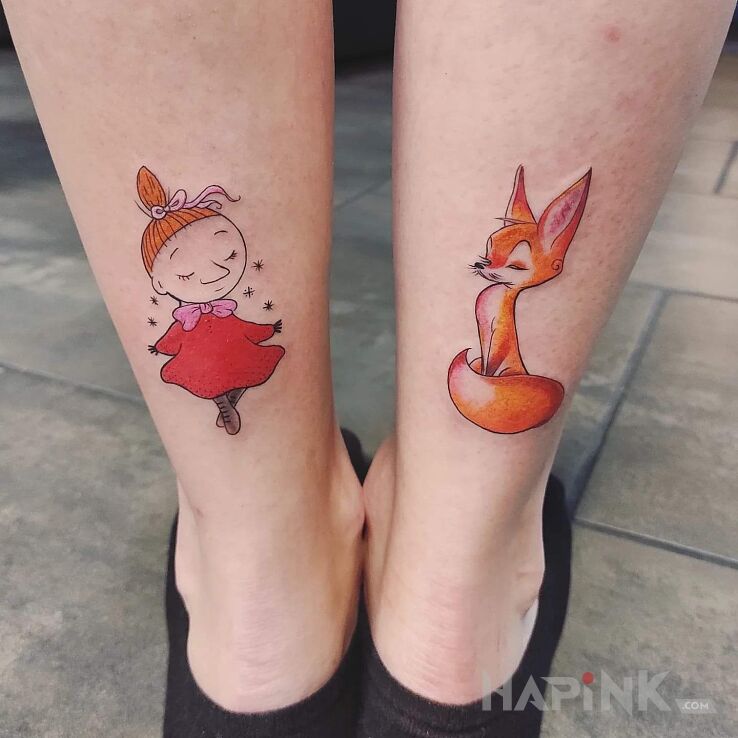 Tattoo Bajkowo in characters motif and cartoon / comic book style on the calf